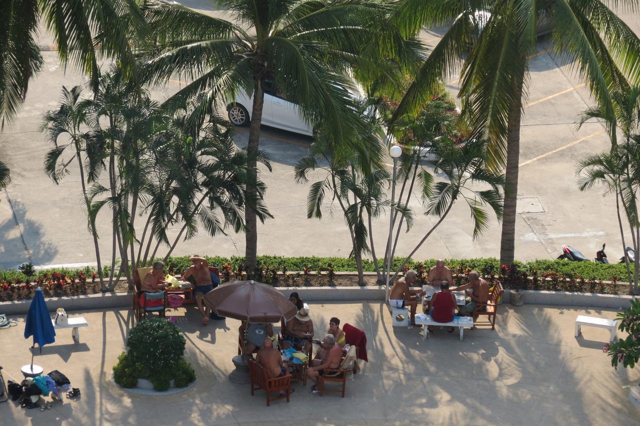 View Talay 1 Jomtien Apartment Pattaya Bagian luar foto